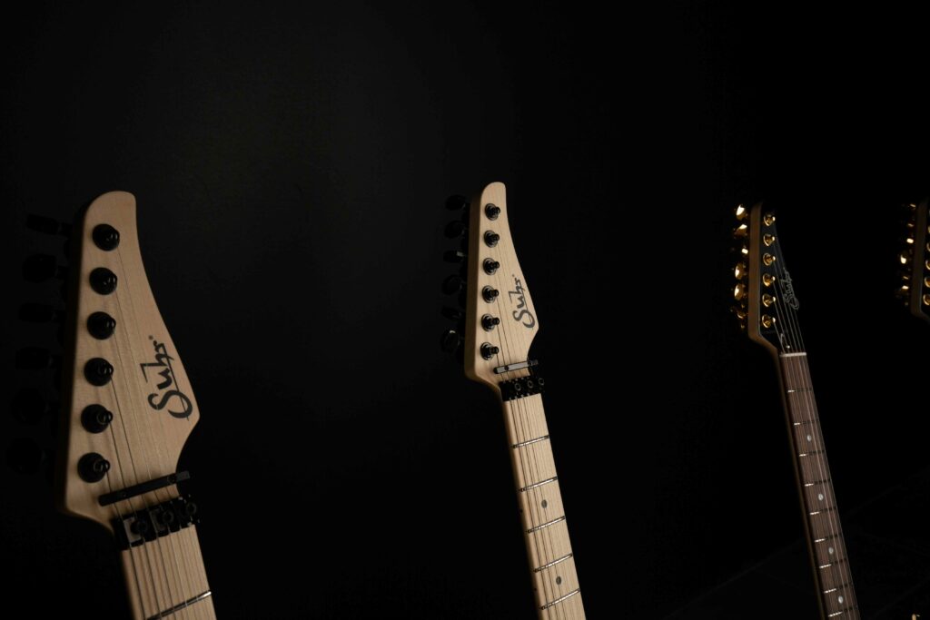 0000s 0012 Standard Thin Burst LE 20